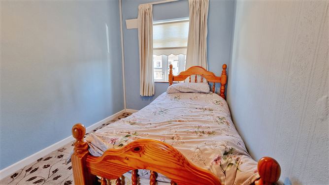 138 St James's Road, Greenhills, Dublin 12