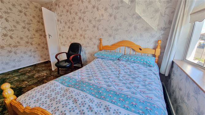 138 St James's Road, Greenhills, Dublin 12